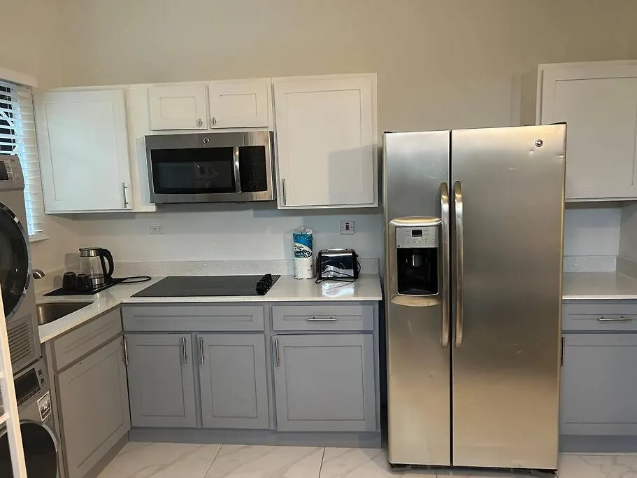 Luxury 1 Bedroom & Rooftop Pool Unit #2 Falmouth 0*,  Jamaica