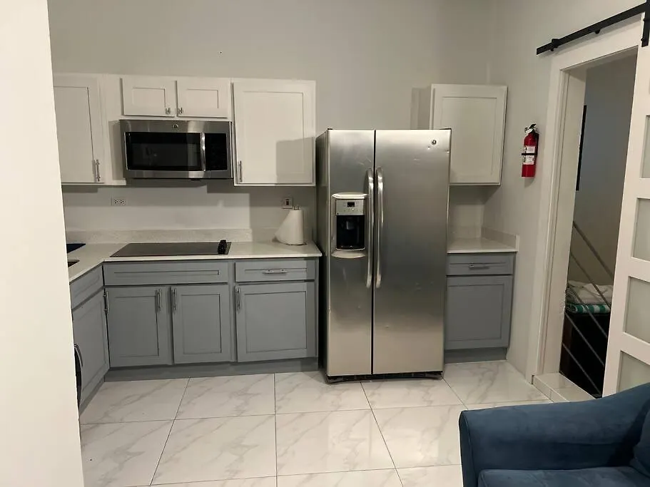 Luxury 1 Bedroom & Rooftop Pool Unit #2 Falmouth Jamaica