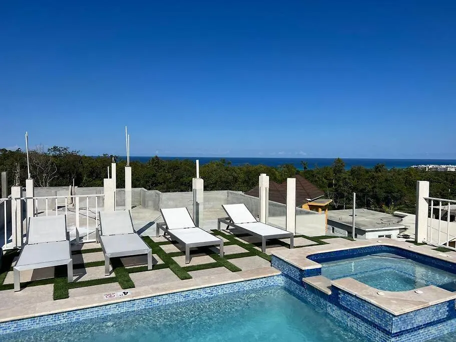 Apartment Luxury 1 Bedroom & Rooftop Pool Unit #2 Falmouth Jamaica